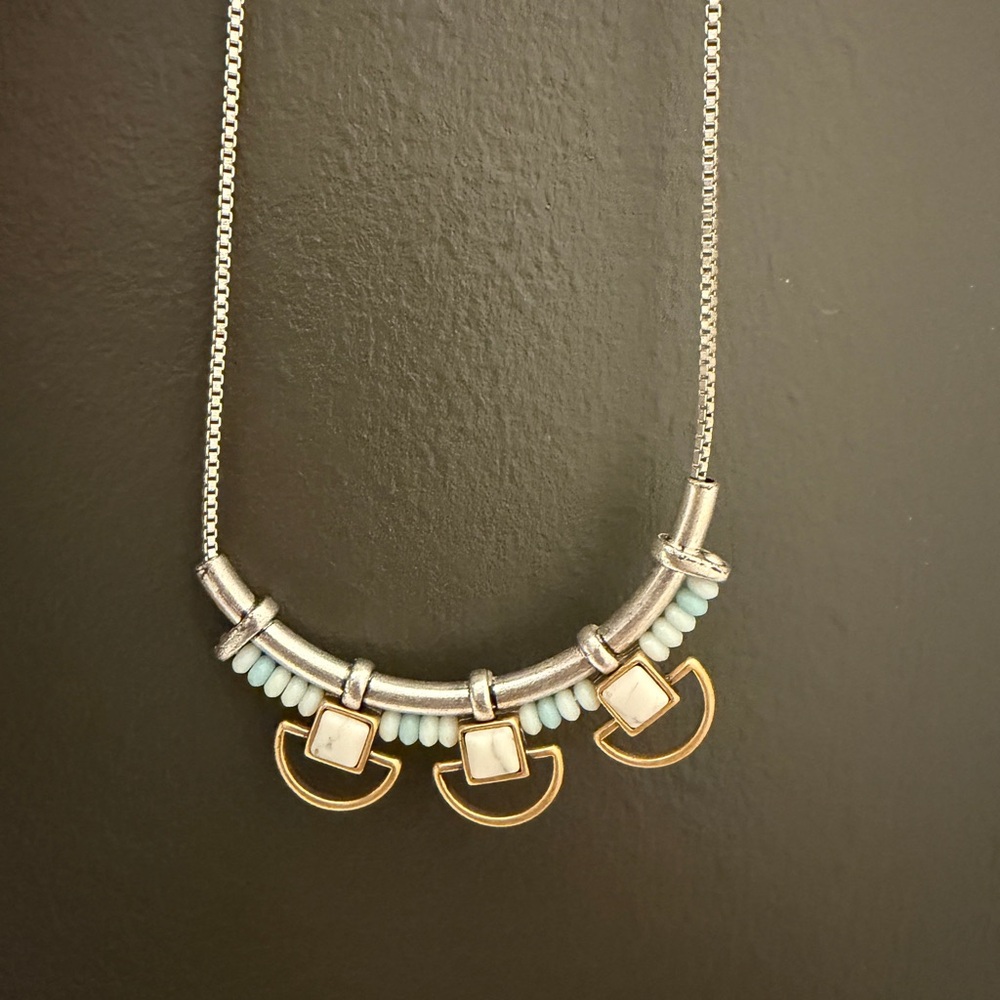 Stella & Dot Necklace